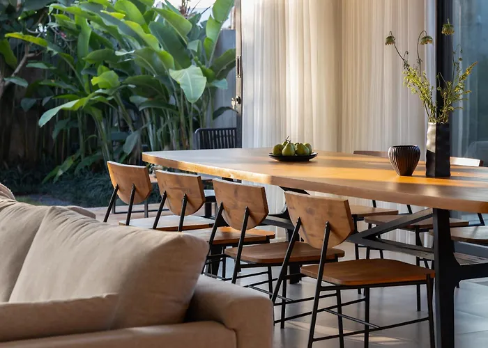 Oasi House Canggu Managed By Nagisa Bali